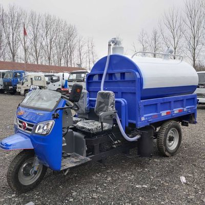 高效環(huán)保新選擇 重慶3立方三輪吸糞車(chē)助力城鄉(xiāng)廁所革命